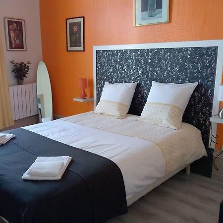Charmant Appartement A Perigueux Luaran gambar