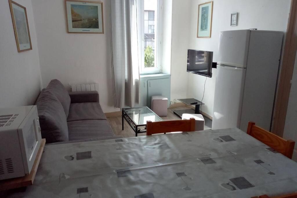 Charmant Appartement A Perigueux Luaran gambar